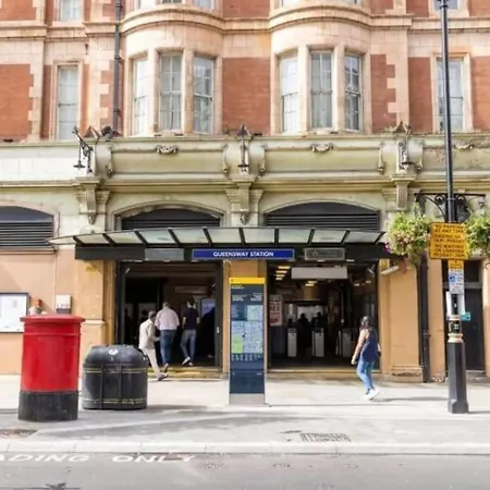 Stylish Hyde Park Home By Tube Stations With Elevator London Exterior photo